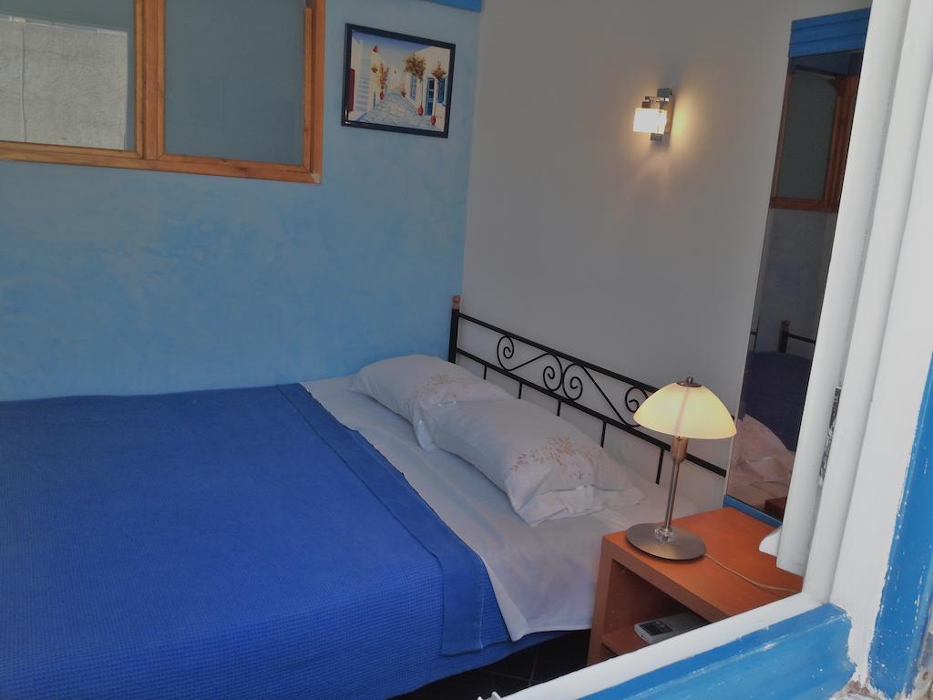 אדאמאס Bouganville Αpartments חדר תמונה